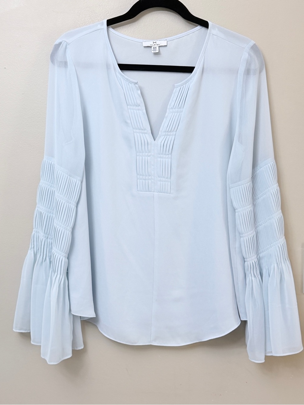 H Halston Ice Blue Pleated V-Neck Flare Sleeve Blouse M